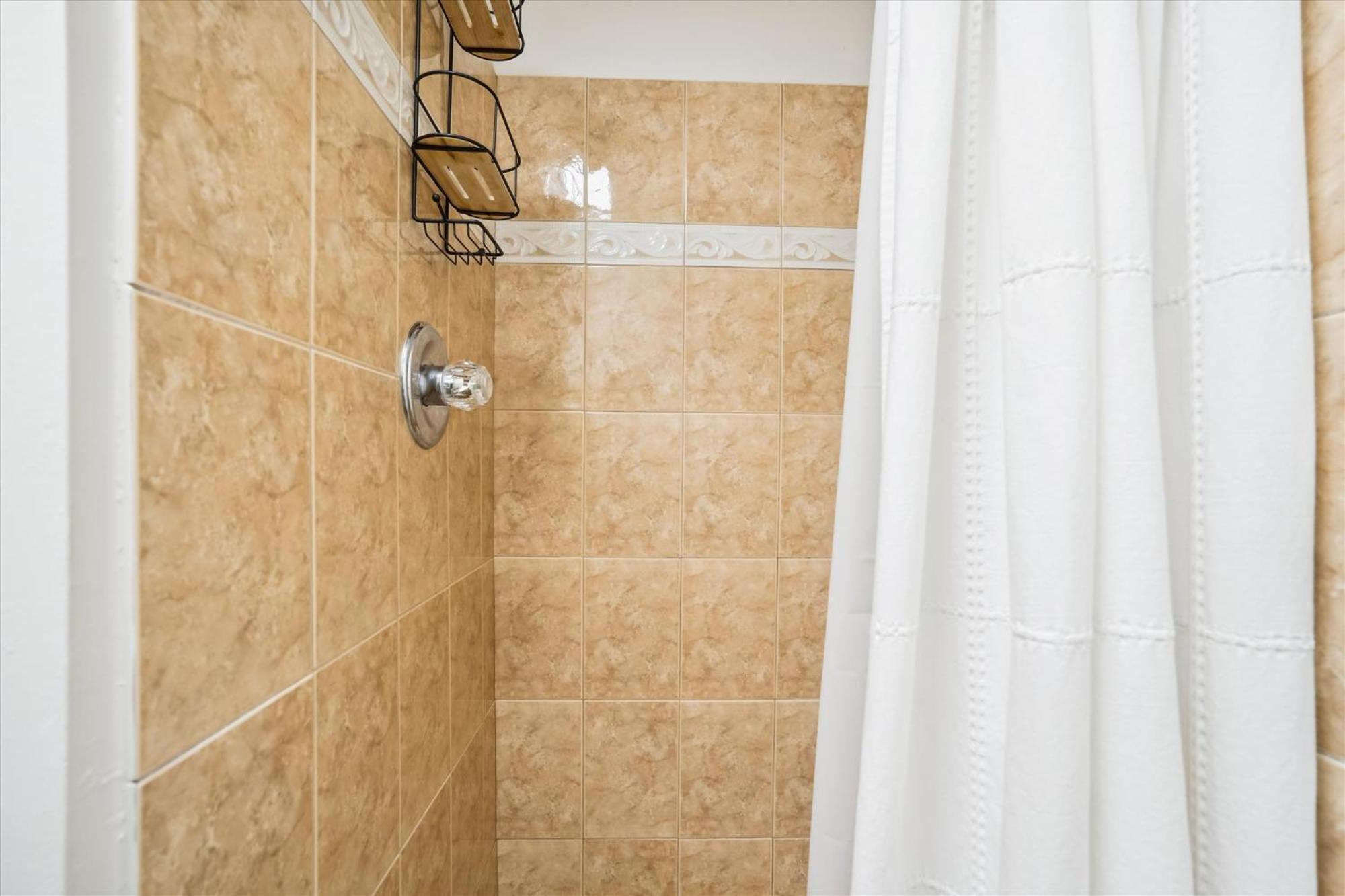 Spacious Northbrook 3 Townhouse Only 2 Miles From Restaurants & Nightlife Киллингтон Экстерьер фото